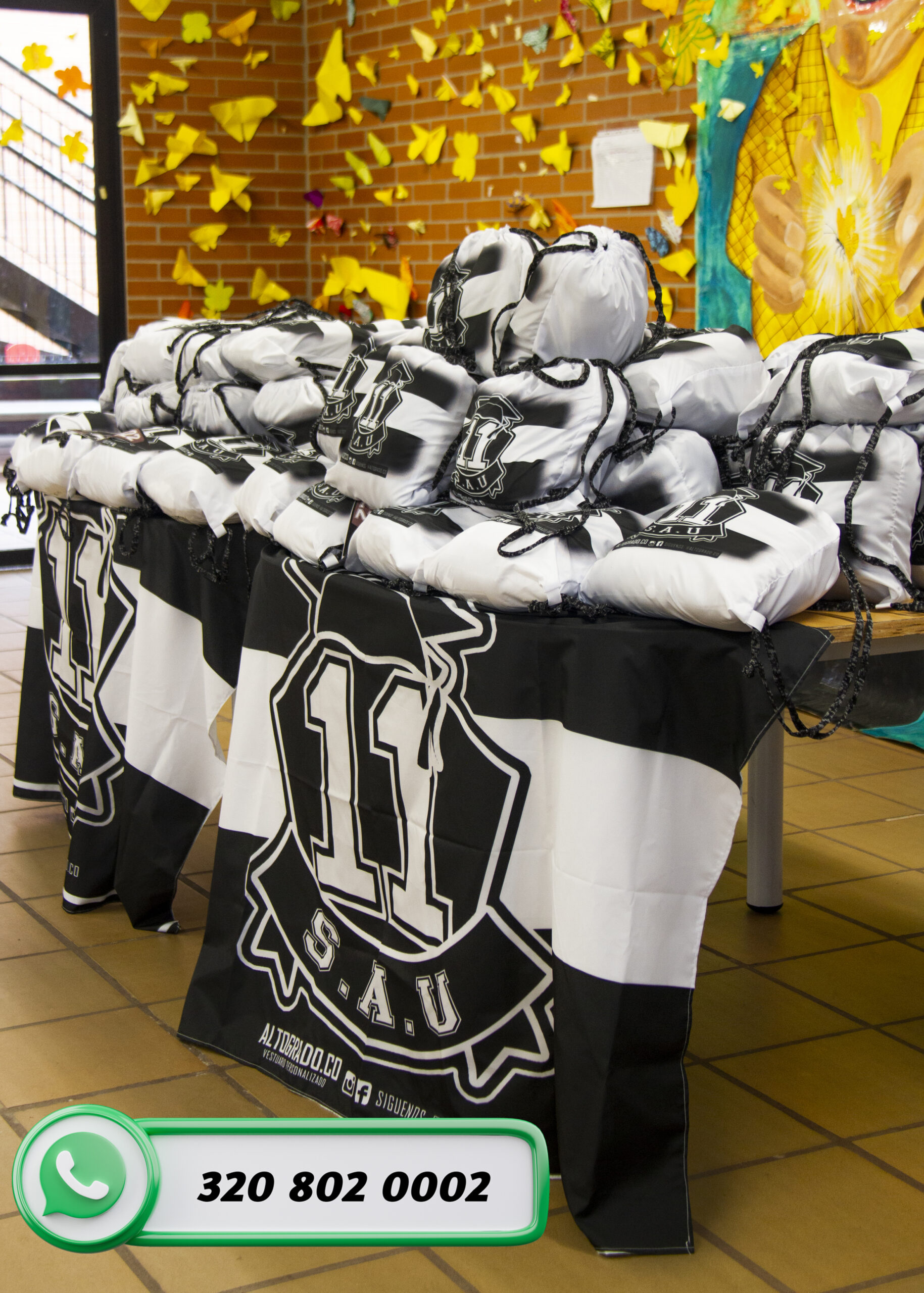 chaquetas prom togas birretes